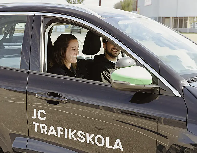 Intensivkurs körkort bil Varberg